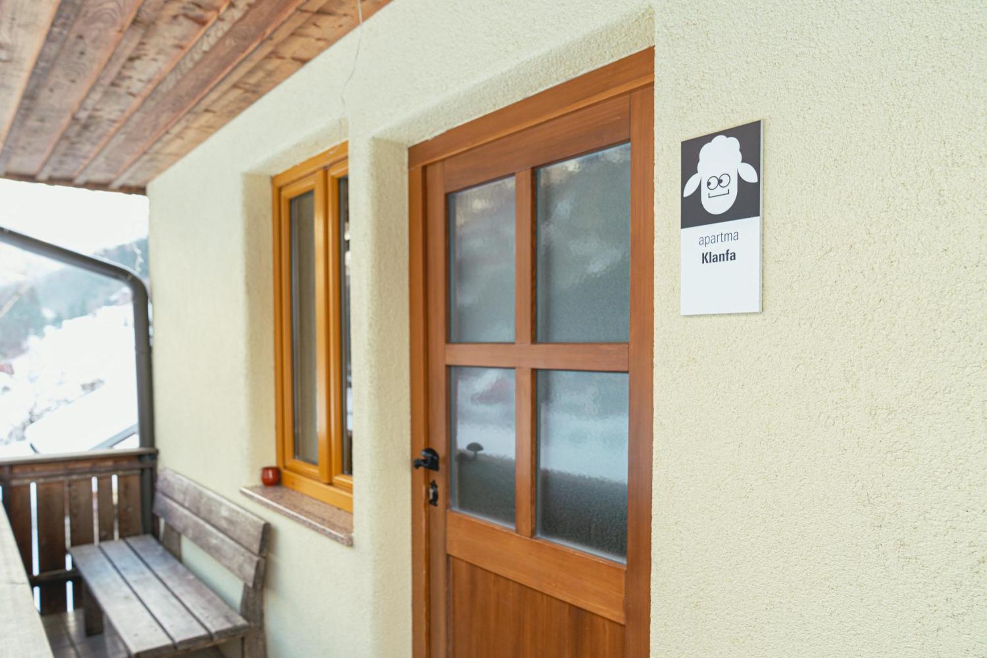 Organic Tourist Farm Pri Plajerju Apartment เทรนตา ภายนอก รูปภาพ